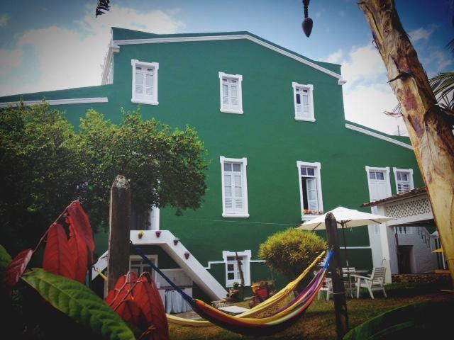 Casarao Verde Hostel Итакаре Экстерьер фото