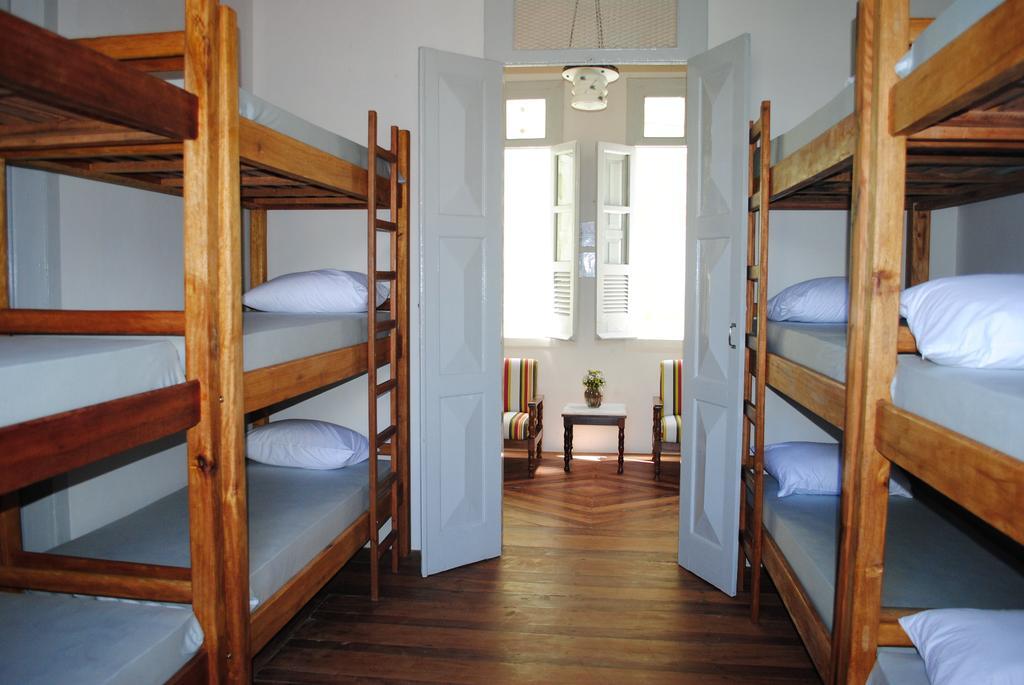 Casarao Verde Hostel Итакаре Экстерьер фото