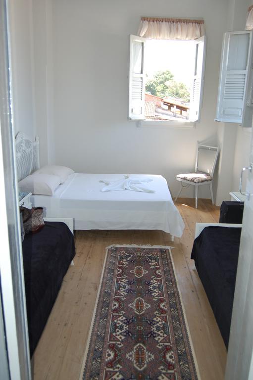 Casarao Verde Hostel Итакаре Экстерьер фото